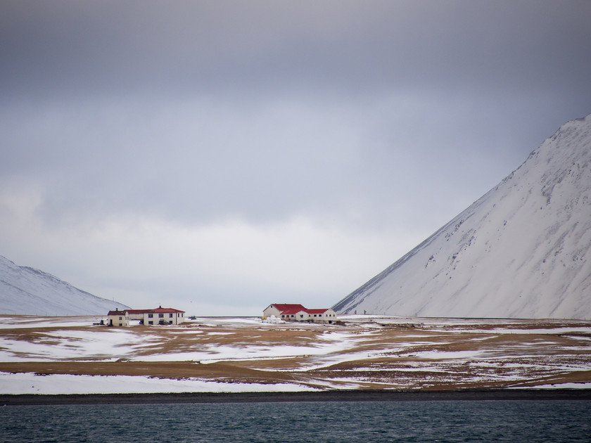 P2100940 
 OLYMPUS DIGITAL CAMERA 
 Keywords: Grundarfjörður, Iceland, Snaefellsnes, Snæfellsnes, travel, winter