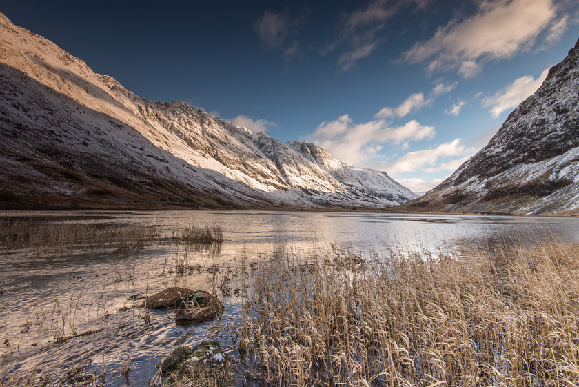 Loch Achtriochtan 
 Keywords: Glencoe, Highlands, Loch Achtriochtan, Scotland, West Highlands, landscapes, lochs, mountains, snow, winter