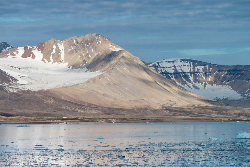 DSC3032 
 www.keithmuirphoto.co.uk 
 Keywords: Arctic, Kongsfjorden, Norway, Spitzbergen, Svalbard, landscapes, polar, travel