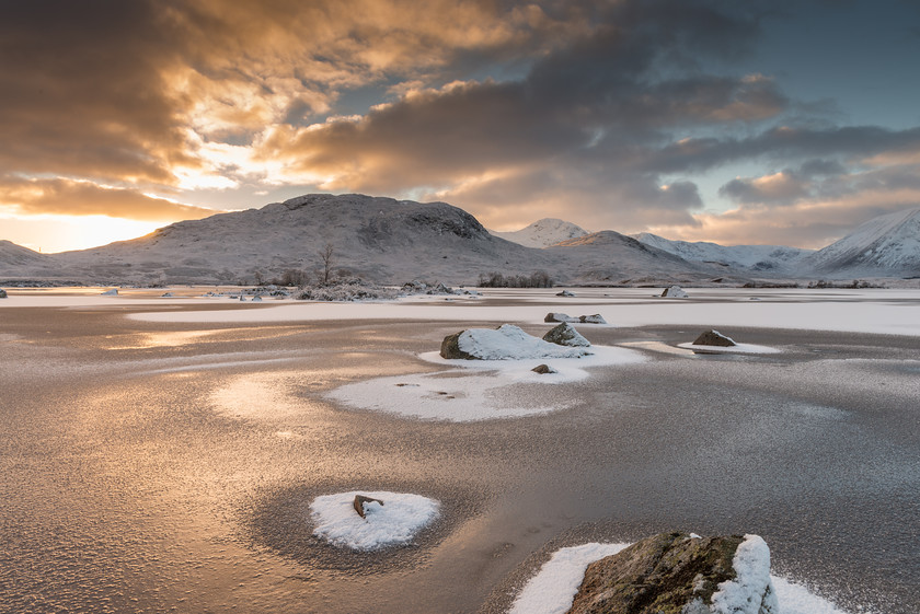 DSC 7005 
 Keywords: Highlands, Lochan Nah'Achlaise, Rannoch Moor, Scotland, West Highlands, landscapes, lochs, snow, sunset, winter