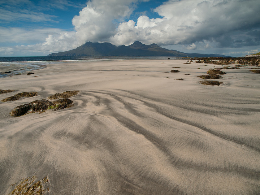 P8171072 
 Keywords: E-3, Eigg, Highlands, Islands, Laig Bay, North West Highlands, Olympus, Scotland, Sky, Small Isles, beach, clouds, landscapes, seascapes, shore