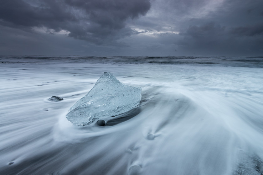 Ice Ship 
 Ice Ship, Jkulsrln 
 Keywords: Iceland, Jökulsárlón, beach, black sand, ice, landscapes, waves, winter