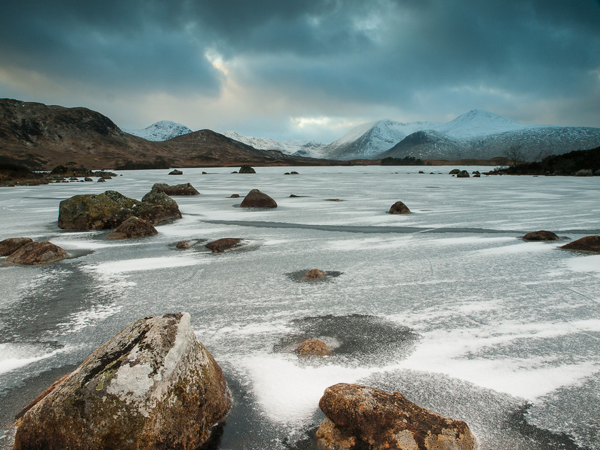 P1317941 
 Snow Dusting, Lochan Nah'Achlaise 
 Keywords: E-3, Highlands, Loch nah Achlaise, Olympus, Rannoch Moor, Scotland, frozen, ice, landscapes, lochs, snow, winter